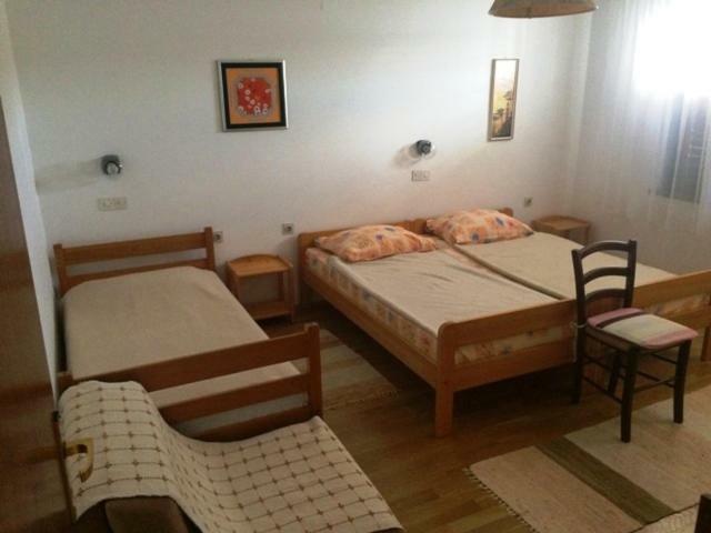 Apartman Supetarska Draga Appartement Buitenkant foto